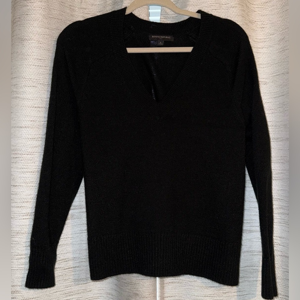 V-neck Sweater